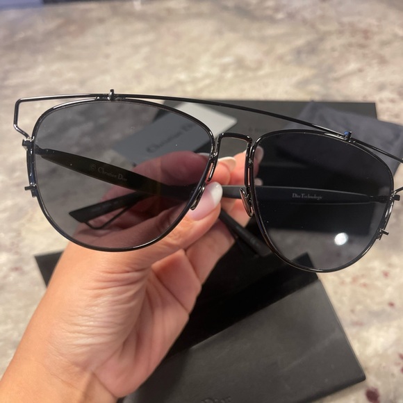 Christian Dior Black Sunglasses - Picture 2 of 3